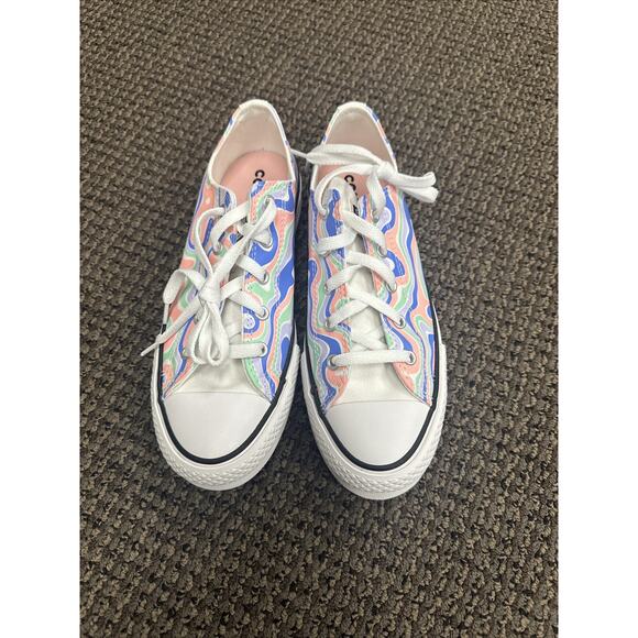 Converse CTAS Lift Platform Low Top Women Kids Canvas Sneaker Size 3.5 A010185 - Picture 1 of 6